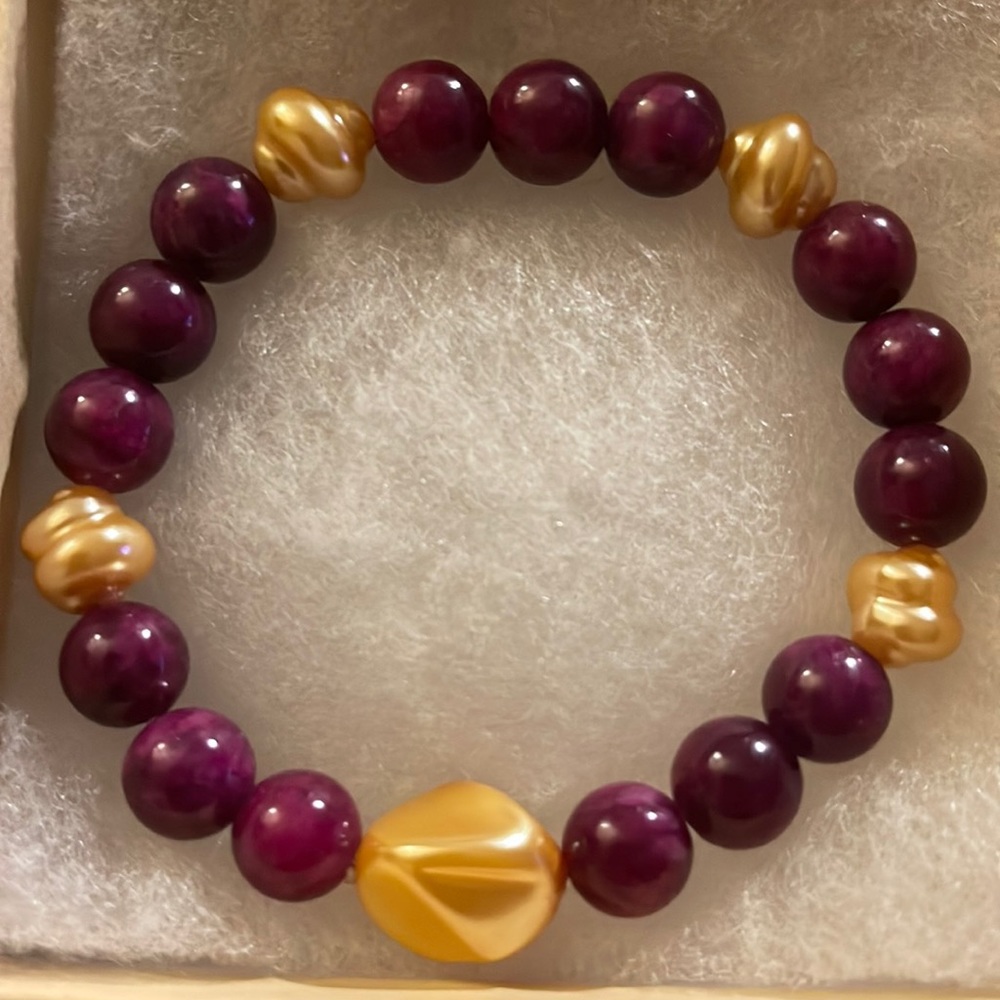 Purple and gold colors bracelet